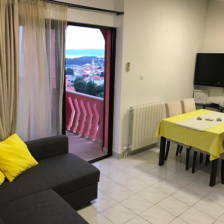 Apartmani Zuzic Krk Town Luaran gambar